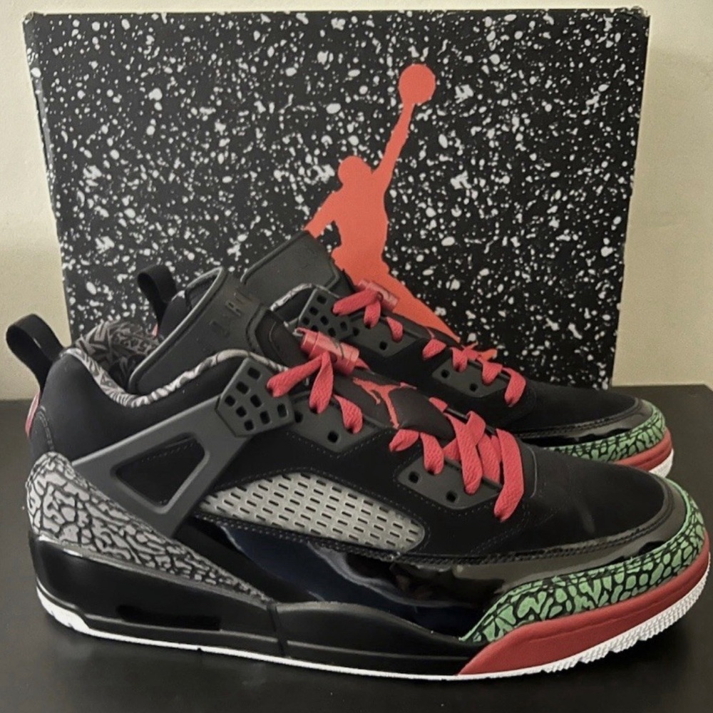 Air Jordan Spiz’ike Low  Worn Once 10.5.
